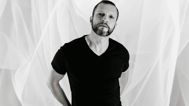 Riccardo Halac-Ruggeroni, founder of RHR Luxury, combines artistry and craftsmanship to create authentic, luxury home fragrances