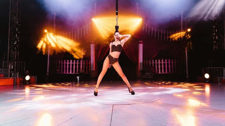 Lady Gaga’s The Mayhem Ball Tour Dazzles With Theatrical Power and Emotional Depth in Las Vegas Debut