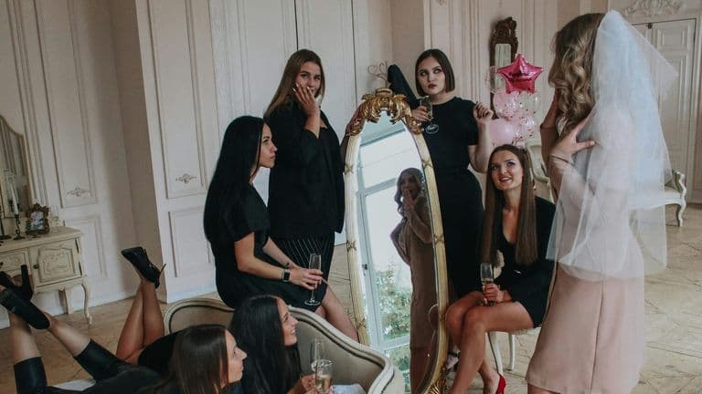 Stormi Webster Steals the Spotlight in Vintage Chanel at Bezos-Sánchez Wedding