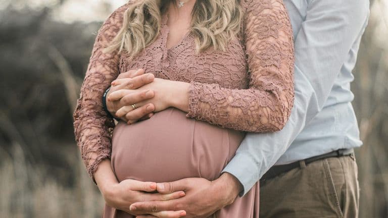 Saoirse Ronan and Jack Lowden Expecting Their First Child