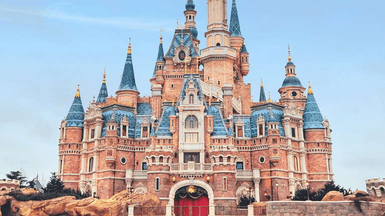 Disneyland Debuts “Bluey’s Best Day Ever!” Live Experience on March 22, 2026