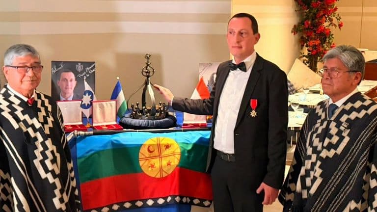Prince Antoine V's coronation ceremony, highlighting Mapuche cultural preservation with traditional attire and royal symbolism."