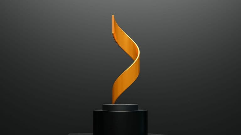 Janet Jackson Honored with Icon Award at 2025 American Music Awards