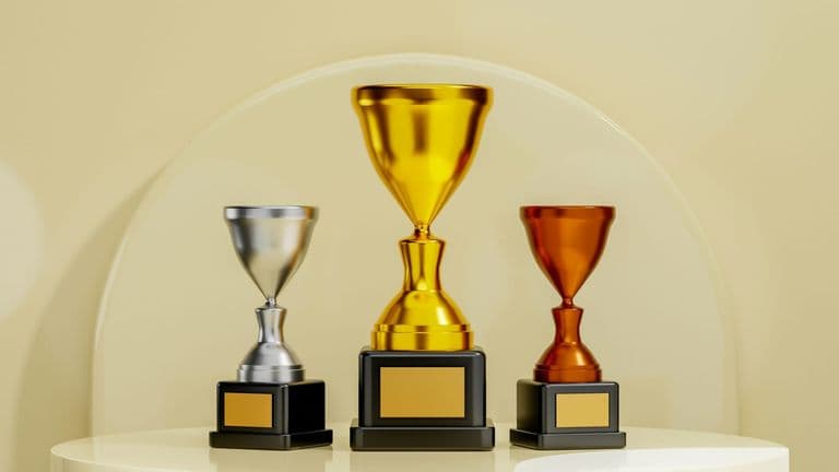 Billie Eilish Wins Album of the Year at the 2025 Grammy Awards for Echoes of Silence