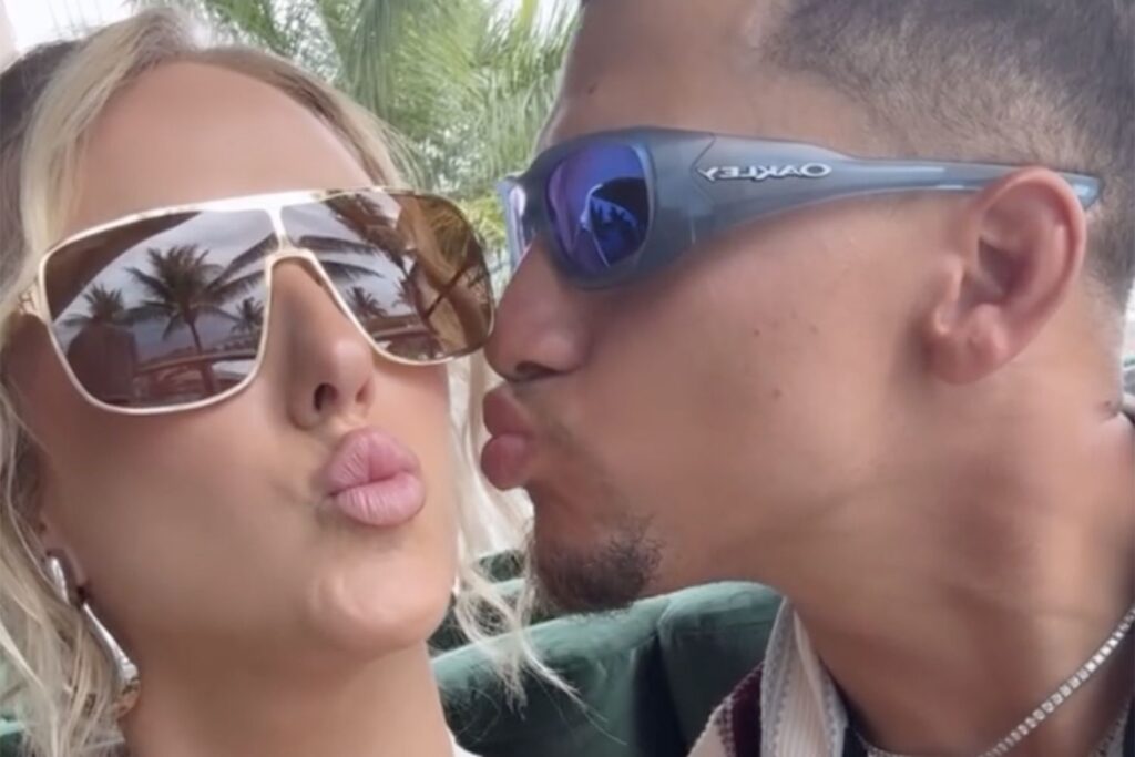Packer and brittany mahomes shine at miami's f1 grand prix